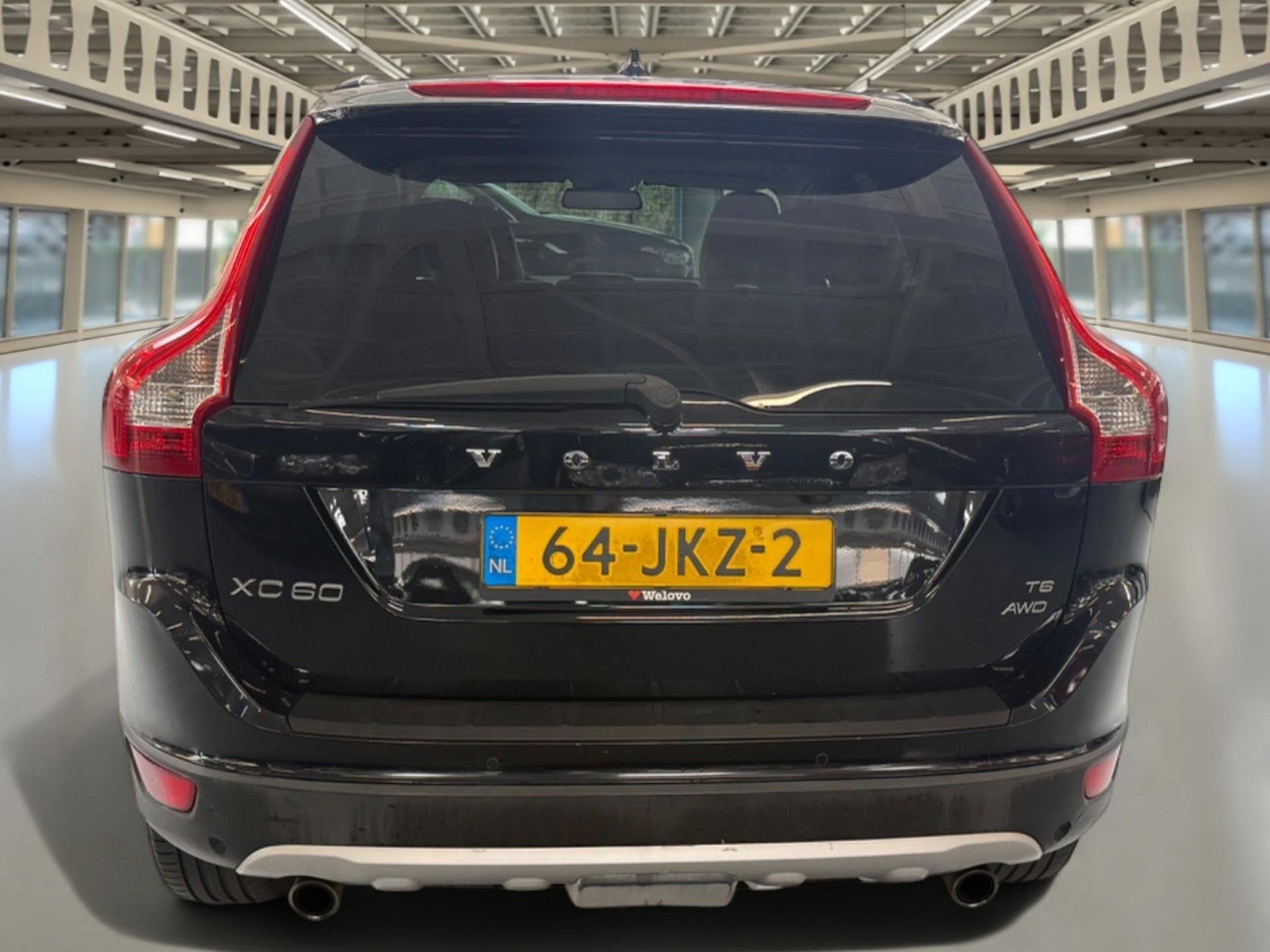 Volvo XC60 3.0 T6 AWD Summum Pano Dak Goed onderhouden met g, Auto's, Automaat, 1748 kg, Gebruikt, 2953 cc