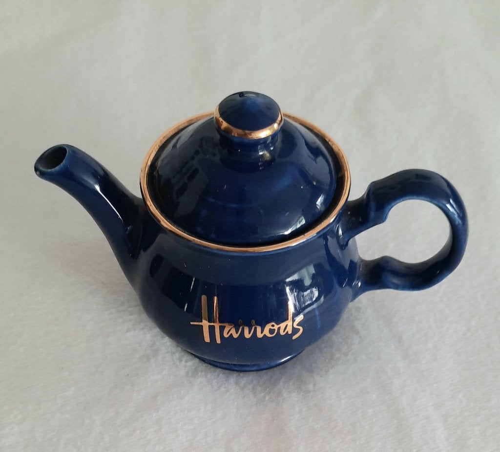 Harrods theepotje, Overige typen, Ophalen of Verzenden, Zo goed als nieuw, Overige stijlen