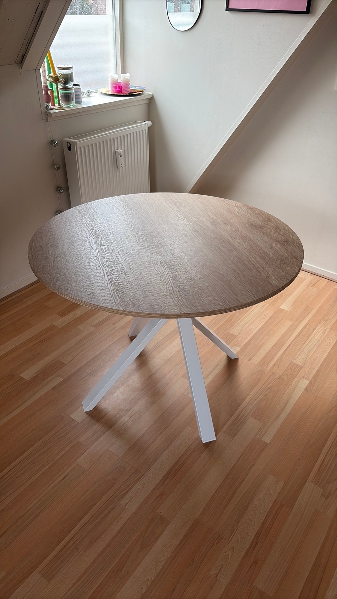 IKEA Mariedamm ronde eettafel, Ophalen, Zo goed als nieuw, Rond, 100 tot 150 cm