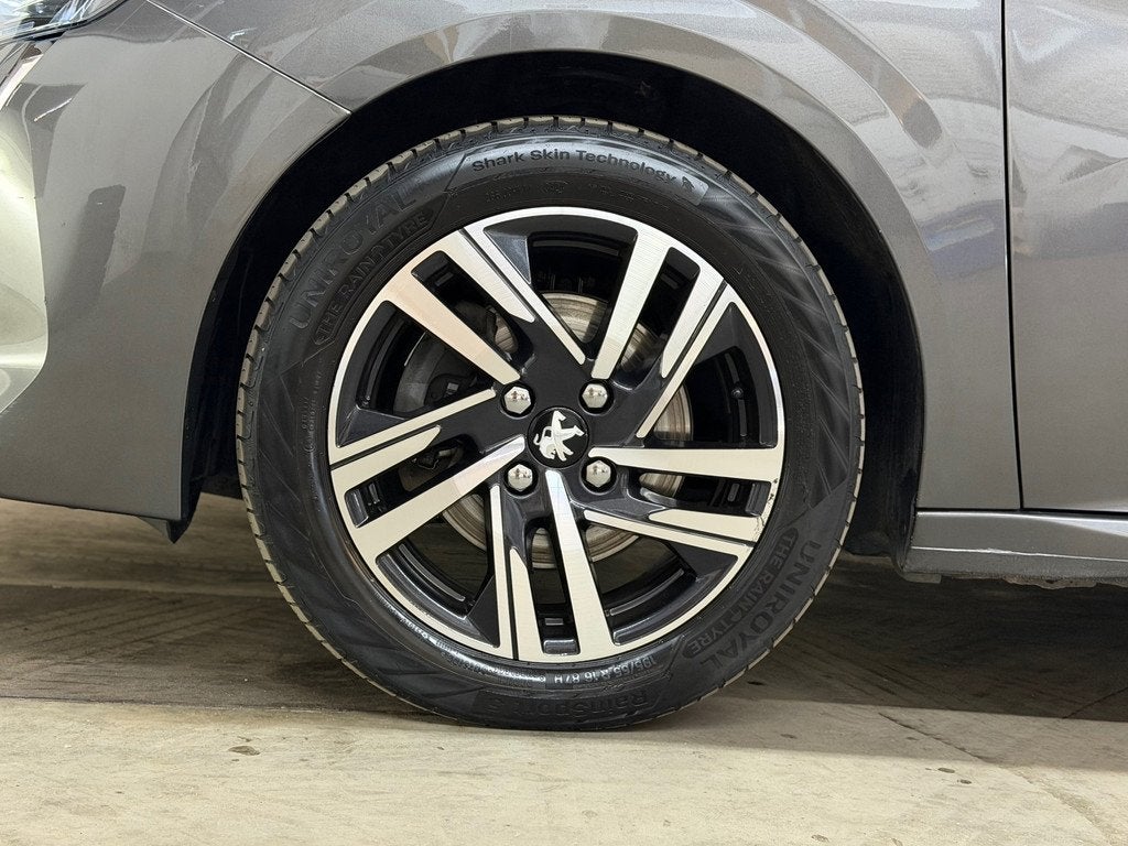 Peugeot 208 1.2 PureTech Allure Pack 2021 LED CAMERA CRUISE, Auto's, Peugeot, 101 pk, Gebruikt, Leder en Stof, 23 km/l