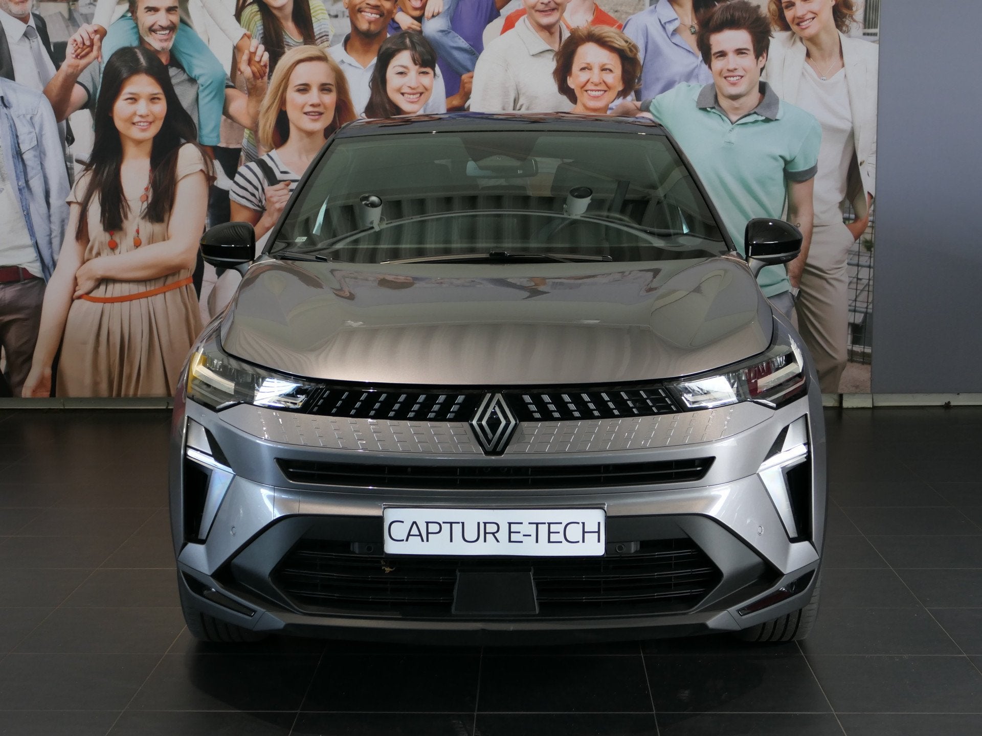 Renault Captur 1.8 E-Tech full hybrid 160 techno Camera, Ada, Auto's, Stof, 4 cilinders, Overige brandstoffen, 23 km/l