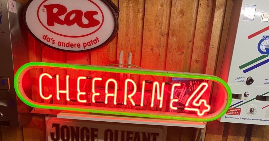 Chefarine lichtbak neon, Ophalen, Reclamebord