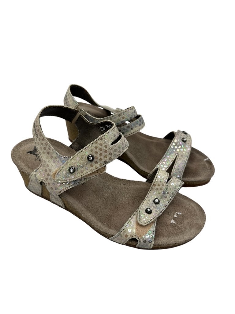 Mephisto sandalen 39, Kleding | Dames, Schoenen, Nieuw, Grijs, Sandalen of Muiltjes, Ophalen of Verzenden