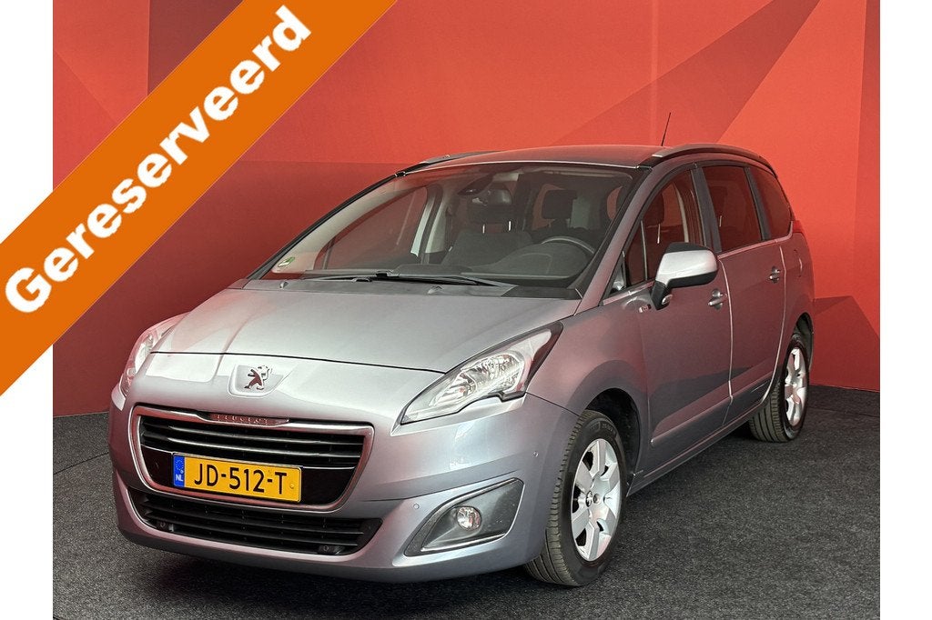 Peugeot 5008 1.2 PureTech Style 5p. | Camera | Navigatie | T, Auto's, Peugeot, Voorwielaandrijving, 745 kg, Stof, Gebruikt