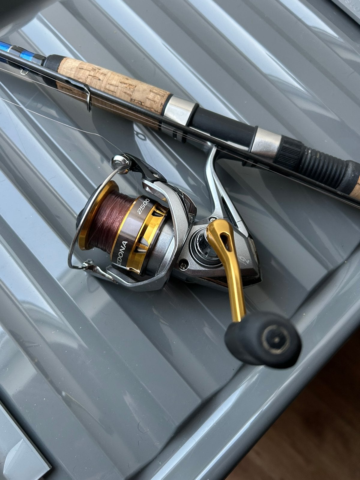 Shimano Sedona 2500, Watersport en Boten, Hengelsport | Roofvissen, Ophalen of Verzenden, Zo goed als nieuw, Molen