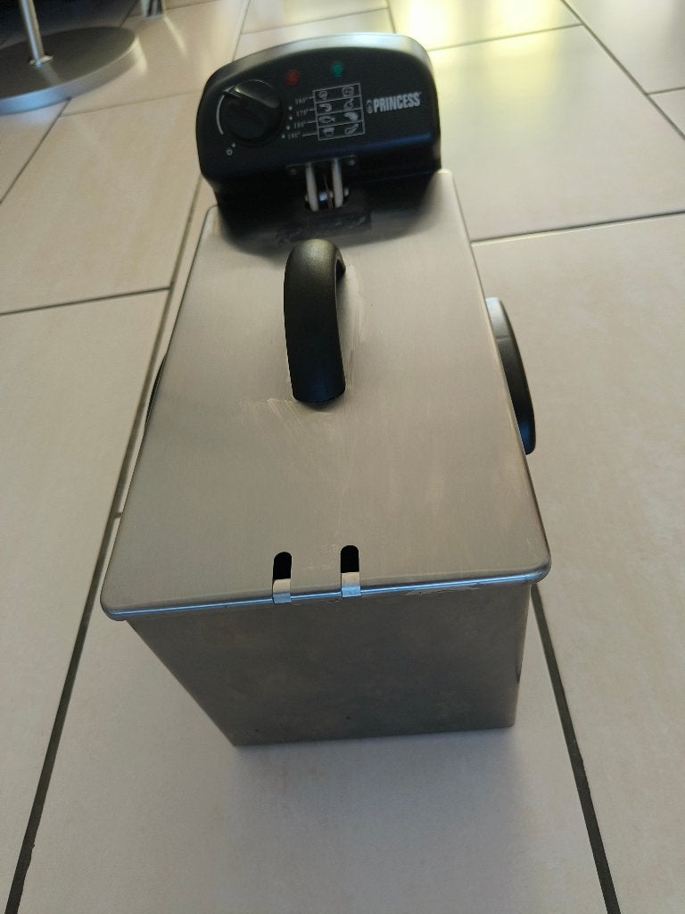 2-3 liter Princess friteuse, 2 tot 3 liter, Ophalen, Gebruikt