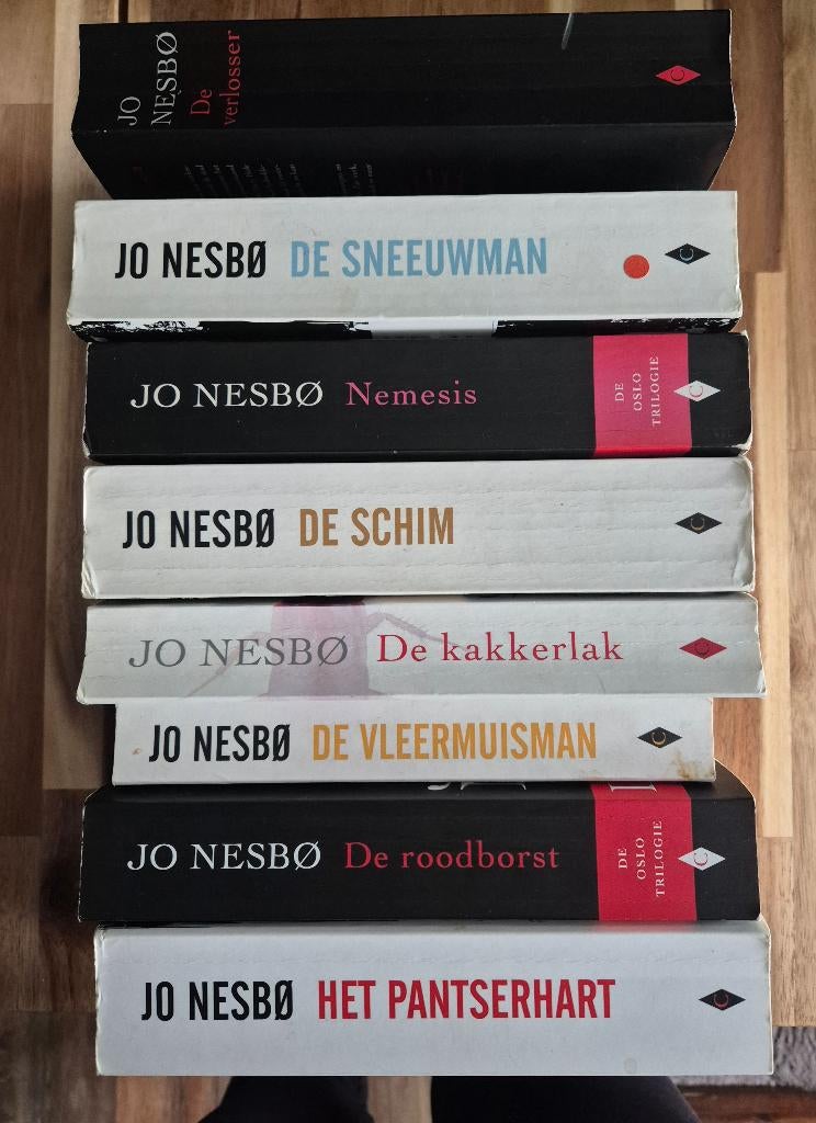 Jo Nesbo  7 titels: De Schim De Sneeuwman ............., Ophalen of Verzenden, Gelezen