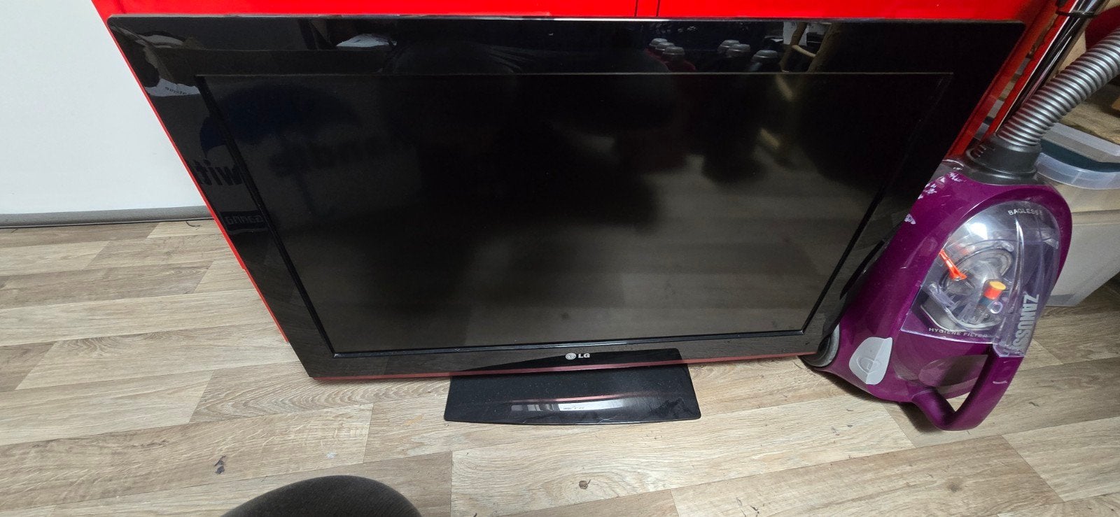 LG 32LD350 LCD TV - 80 cm (32 inch) Full HD, Ophalen, Gebruikt, 50 Hz, LCD