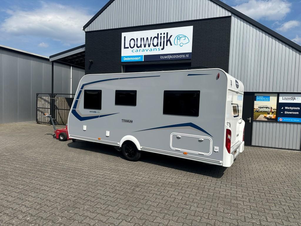 CARAVELAIR Antares 455 Titanium ’21 (Mover, Fransbed), Caravans en Kamperen, Rondzit, Vast bed, Bedrijf, Kelvinstraat 23
7701BZ  Dedemsvaart, NL