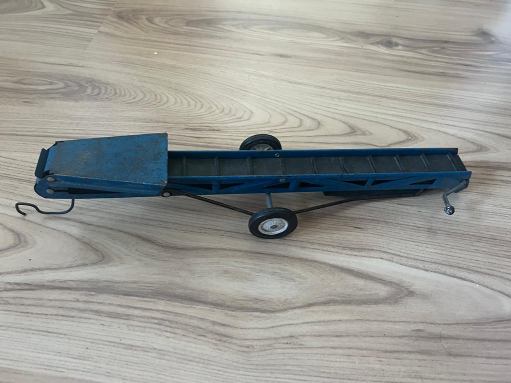 Vinage ertl transportband conveyor 1/16 ford usa, Ophalen of Verzenden, Zo goed als nieuw, Tractor of Landbouw