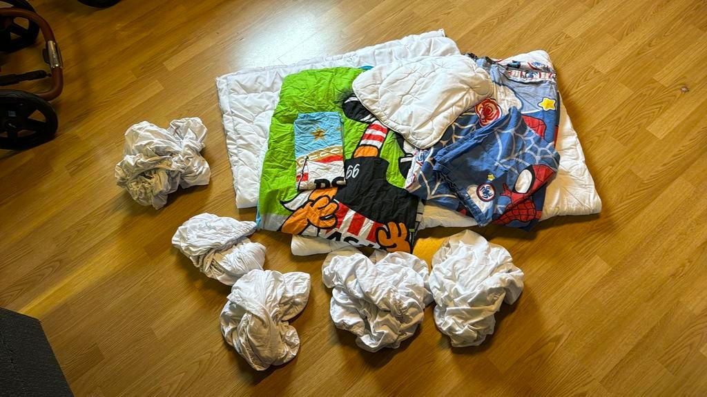 Beddengoed peuterbed jongen, Ophalen, Zo goed als nieuw, Jongetje, Dekbedovertrek