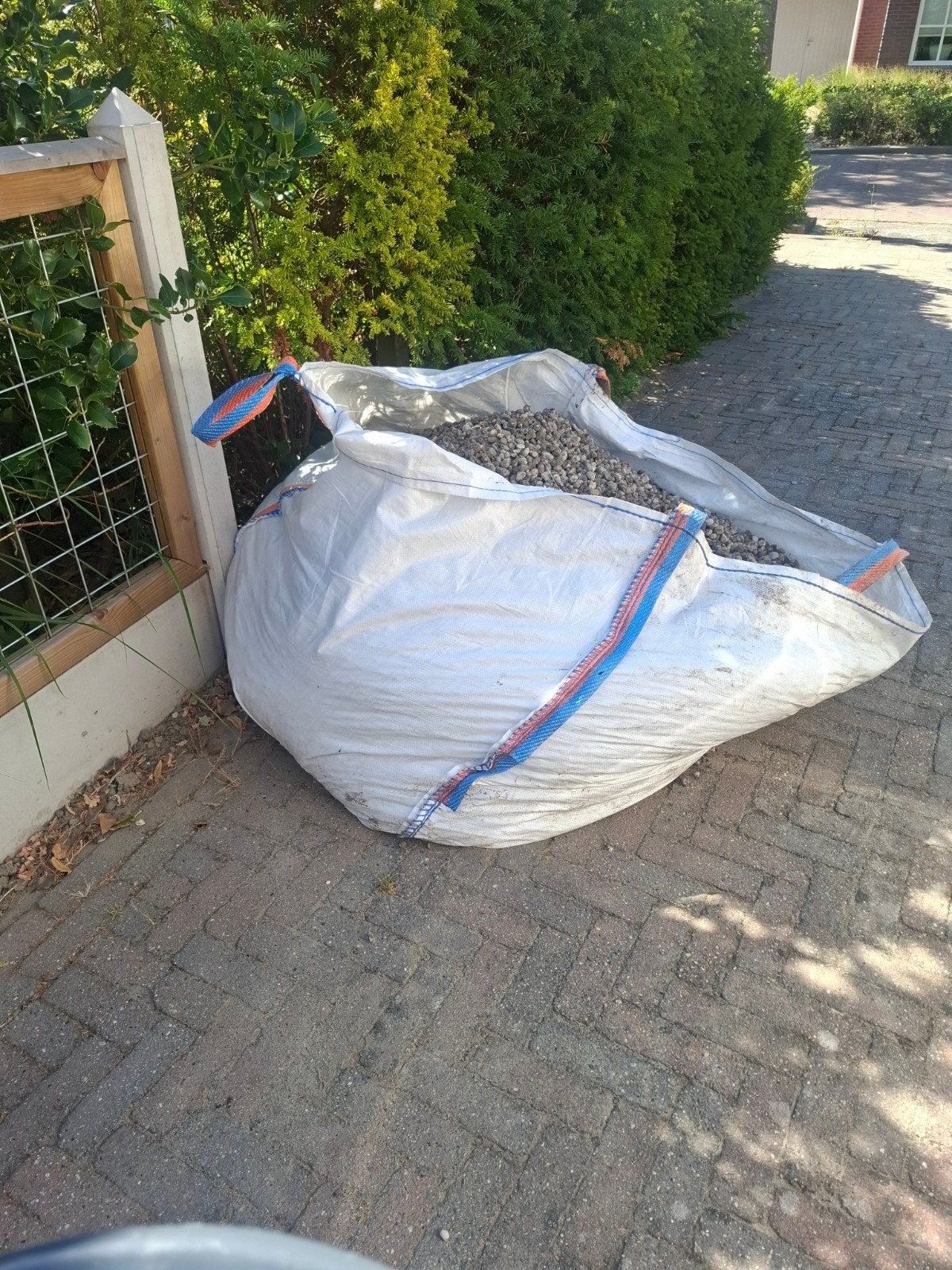 Moet weg ! Witte siergrind 1 big bag, Overige materialen, Gebruikt, Wit, Ophalen of Verzenden
