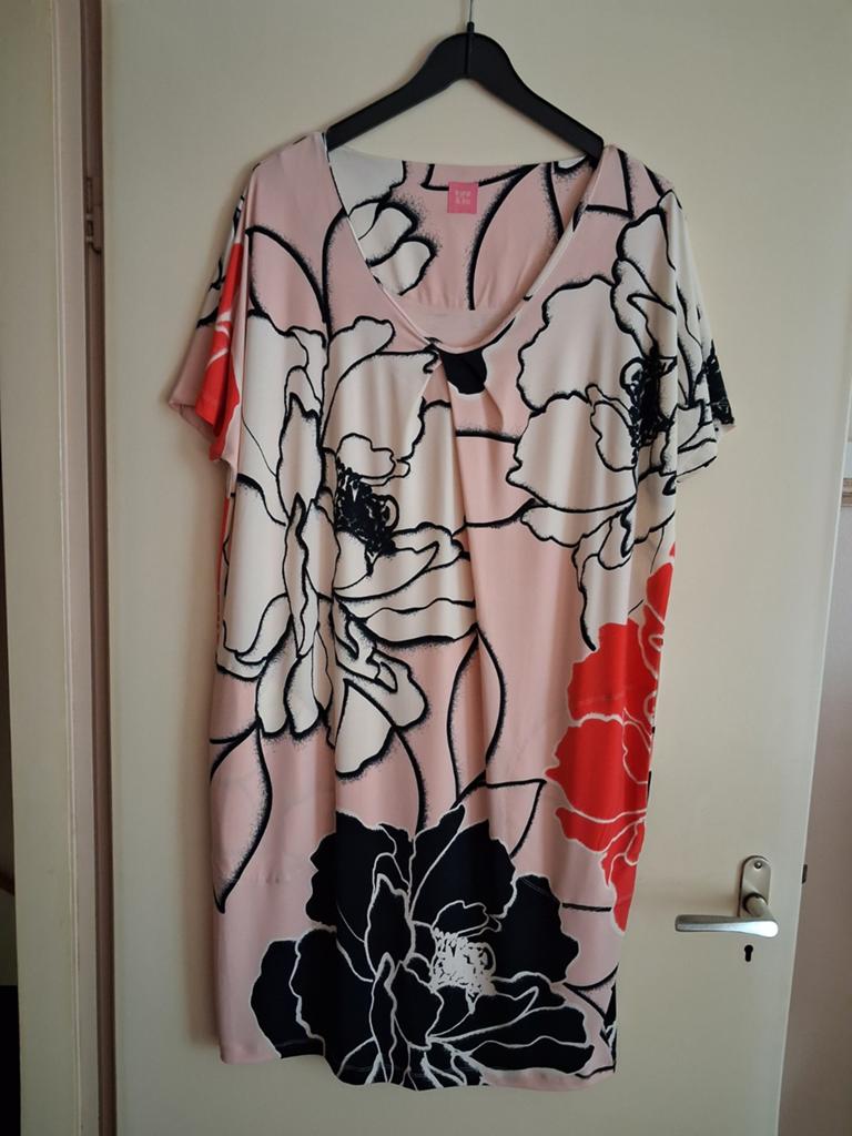 Zomerse jurk van Kyra&Co.  Maat 44, Maat 38/40 (M), Ophalen of Verzenden, Roze, Boven de knie