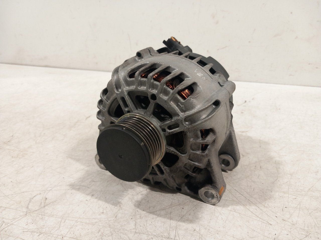 Dynamo Opel Corsa, Onderdelen@venauto.nl, Van der Ven Autorecycling B.V., Gebruikt, Ettenseweg 76, 4706 PB Roosendaal, The Netherlands