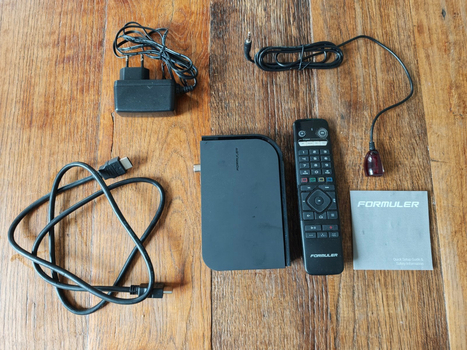 Formuler CC IPTV Box / Decoder, Ophalen of Verzenden, Zo goed als nieuw, Decoder