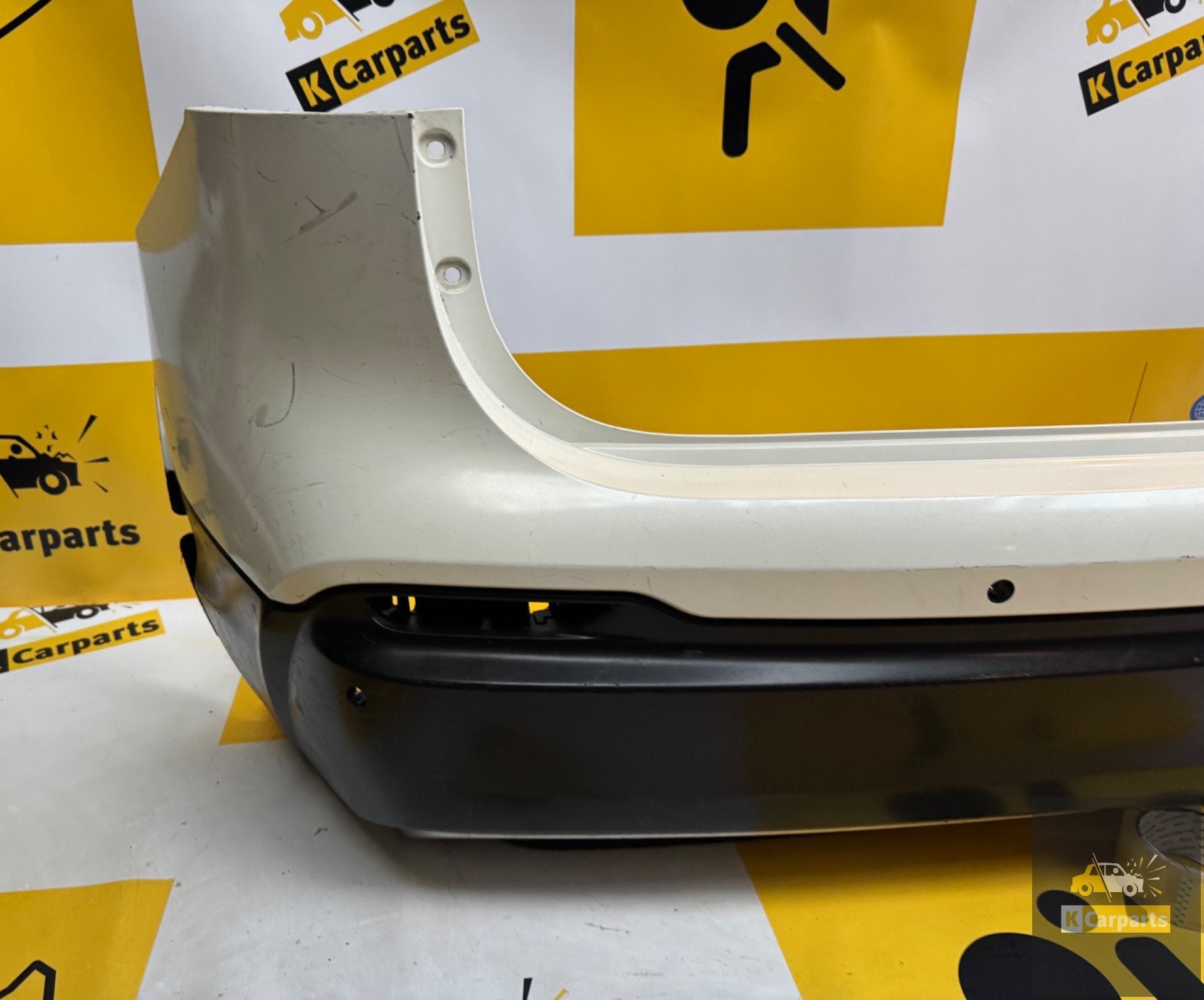 Nissan Qashqai Achterbumper 2017-2021 85022HV00H Origineel, Takashima 1-chome 1-1
220-8686  Yokohama, Ophalen of Verzenden, Achter