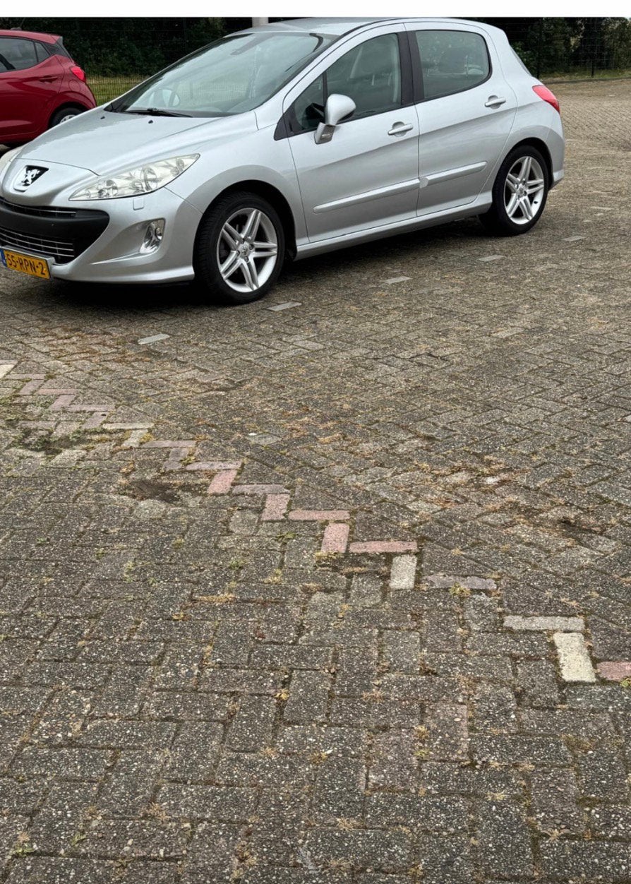Peugeot 308 1.6 VTI 16V 5-DRS 2011 Grijs, Auto's, Voorwielaandrijving, 15 km/l, 680 kg, 4 cilinders