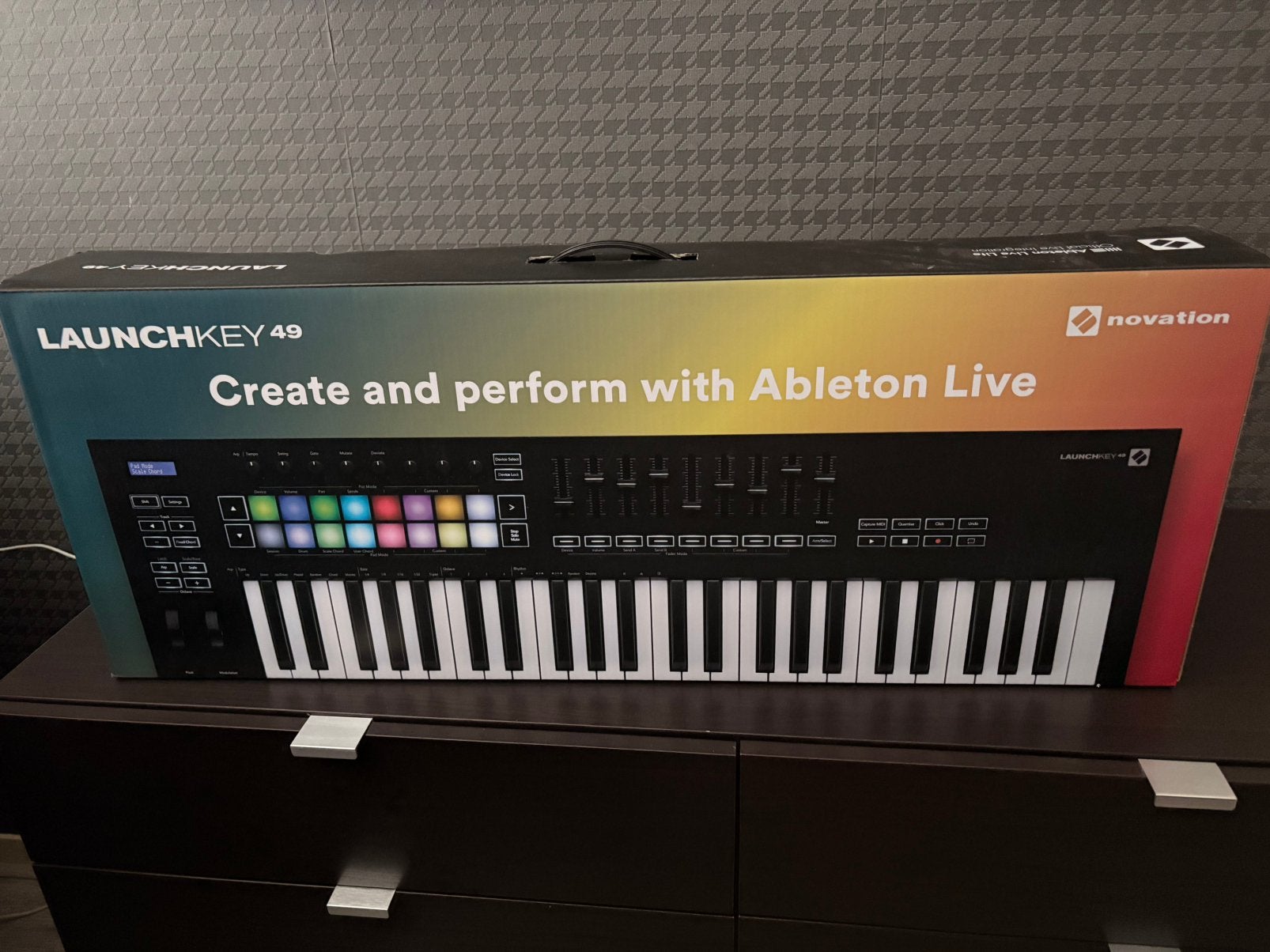 Novation Launchkey 49 [MK3]  Keyboard.    NIEUW!!!