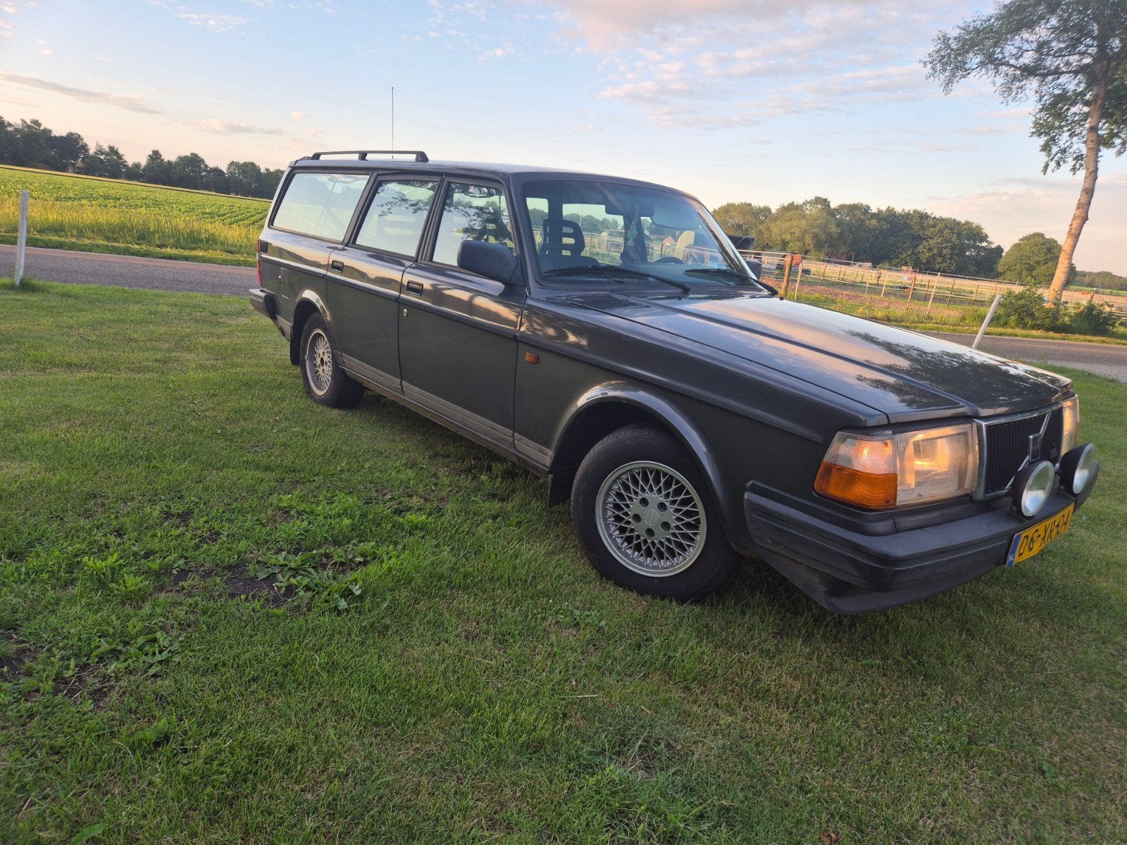 Volvo 240 2.3 Polar AUT U9 1991 Grijs, 4 cilinders, Origineel Nederlands, 658 kg, Zilver of Grijs
