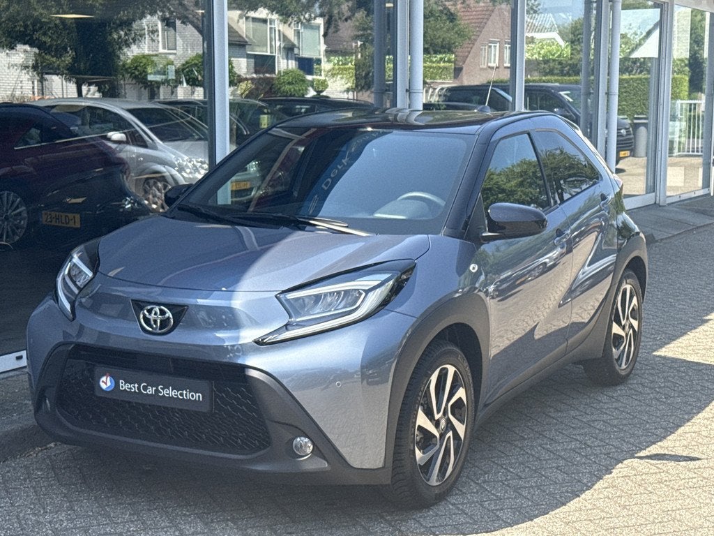 Toyota Aygo X 1.0 VVT-i MT Pulse - PDC v+a | ACC | Camera |, Auto's, Toyota, 12 maanden, Stof, Gebruikt, 4 stoelen