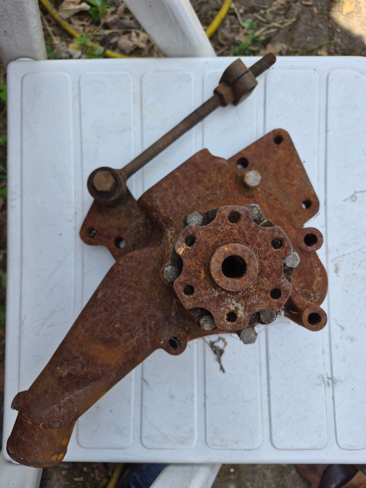 Waterpomp met stang MB813 - Oldtimer onderdelen, Ophalen, Gebruikt, Oldtimer onderdelen