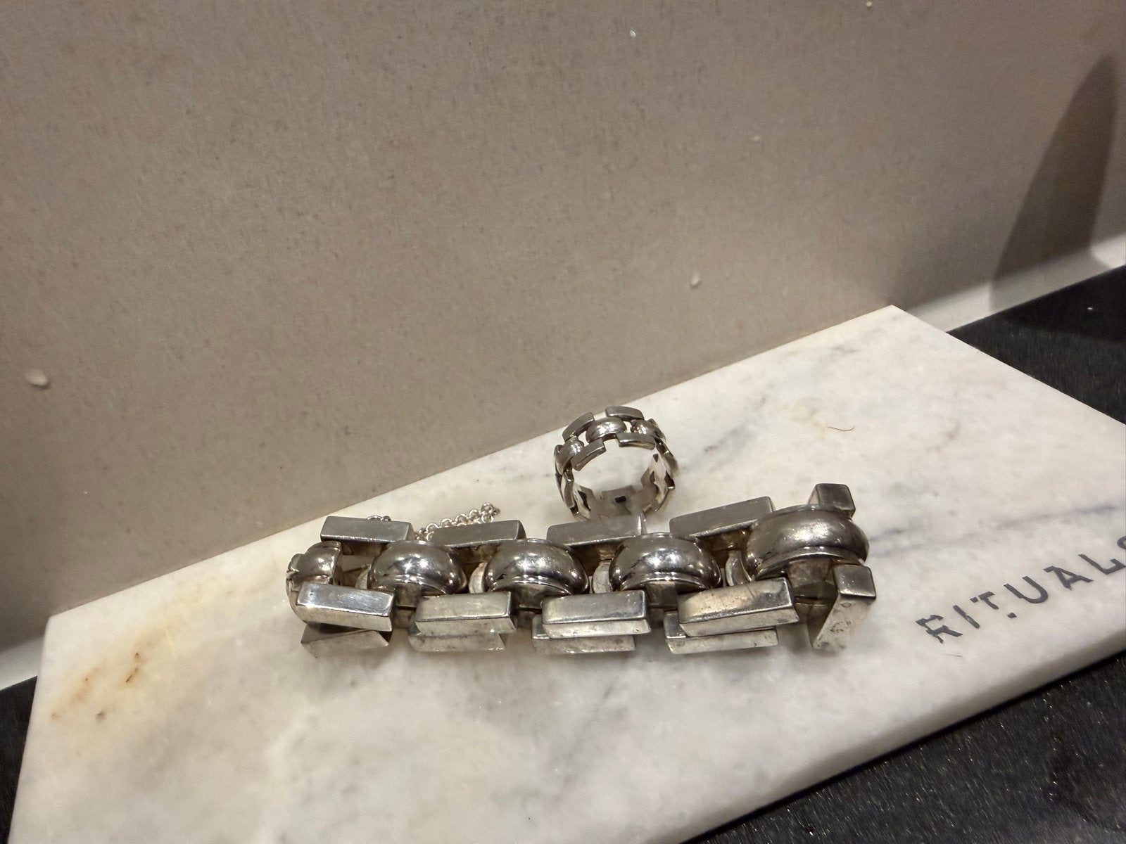 Buddha to Buddha Batul Armband en Ring (nieuwwaarde €1400), Sieraden, Tassen en Uiterlijk, Ophalen of Verzenden, Gebruikt, Zilver