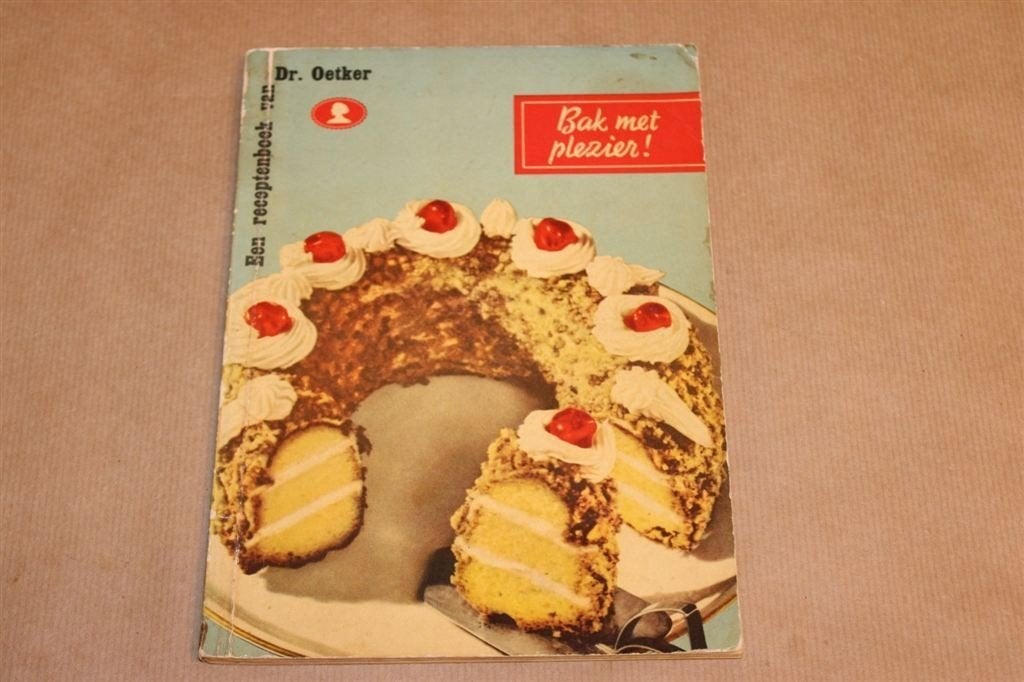 Bak met plezier - Receptenboek Dr. Oetker - Ca 1950, Ophalen of Verzenden, Gelezen, Italië