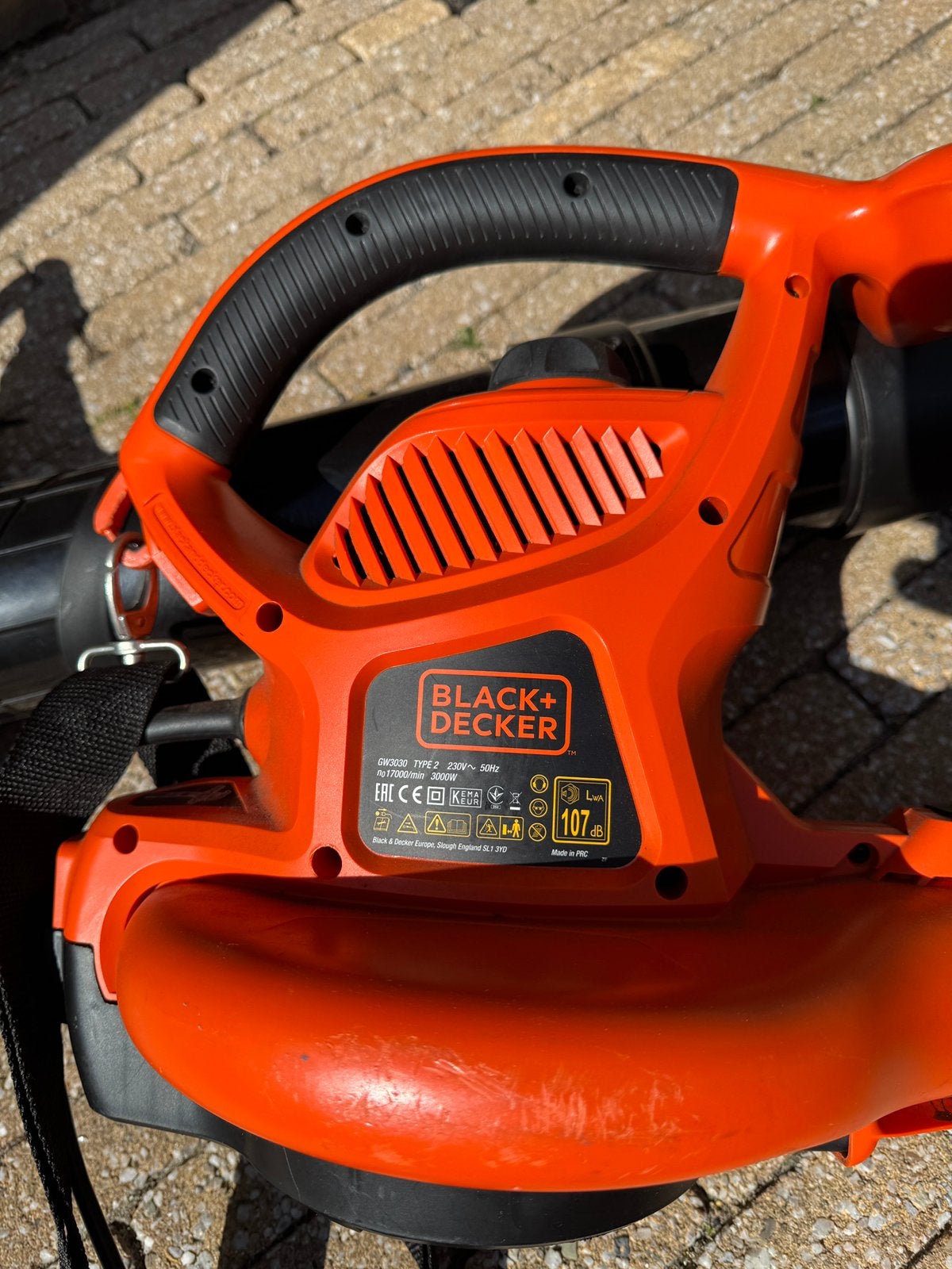 Bladblazer/versnipperaar, Tuin en Terras, Ophalen, Gebruikt, Met opvangzak, Handgedragen