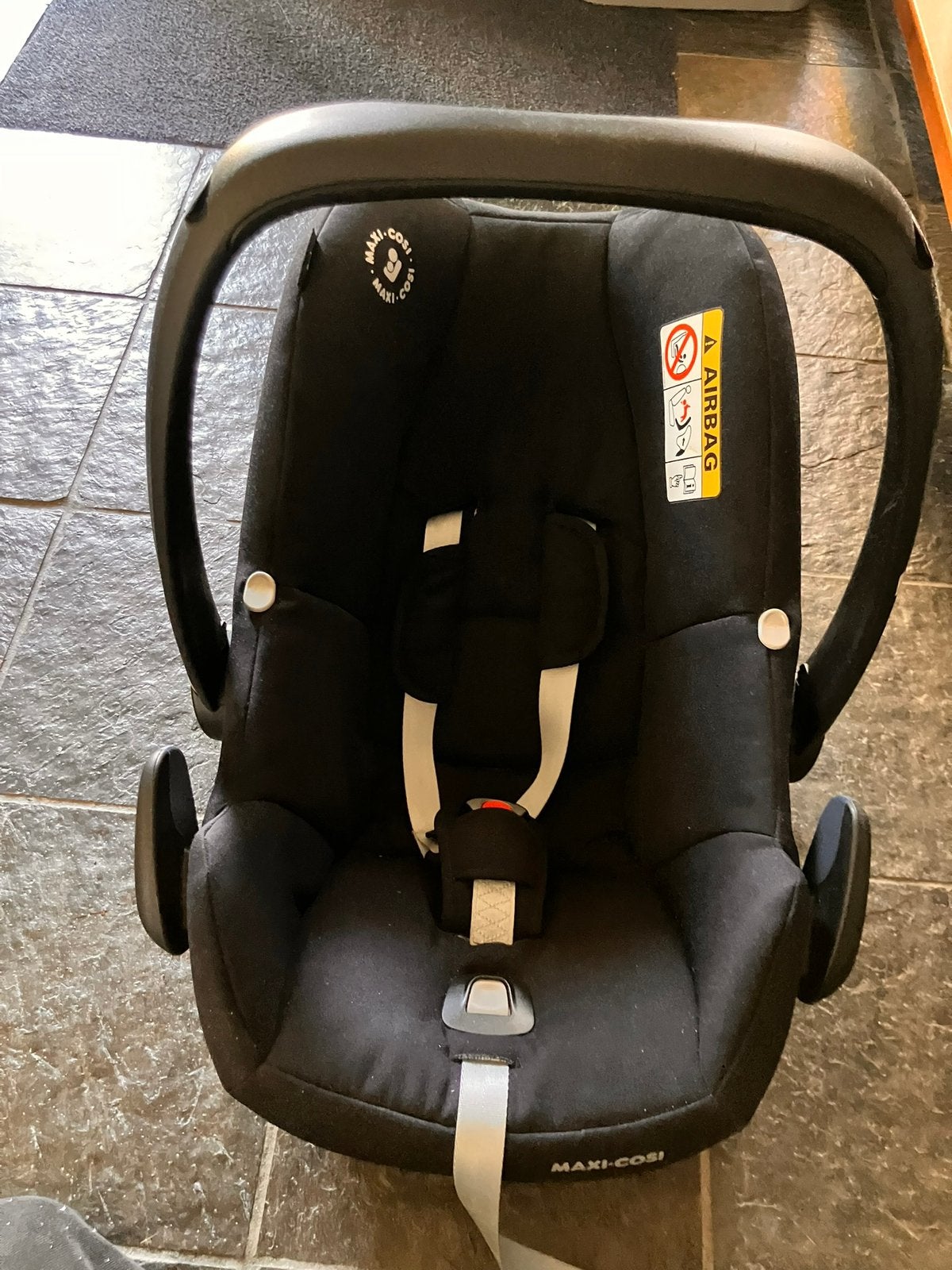 Maxi cosi rock i size incl verkleiner, Kinderen en Baby's, Ophalen, Zo goed als nieuw, Isofix, 0 t/m 13 kg