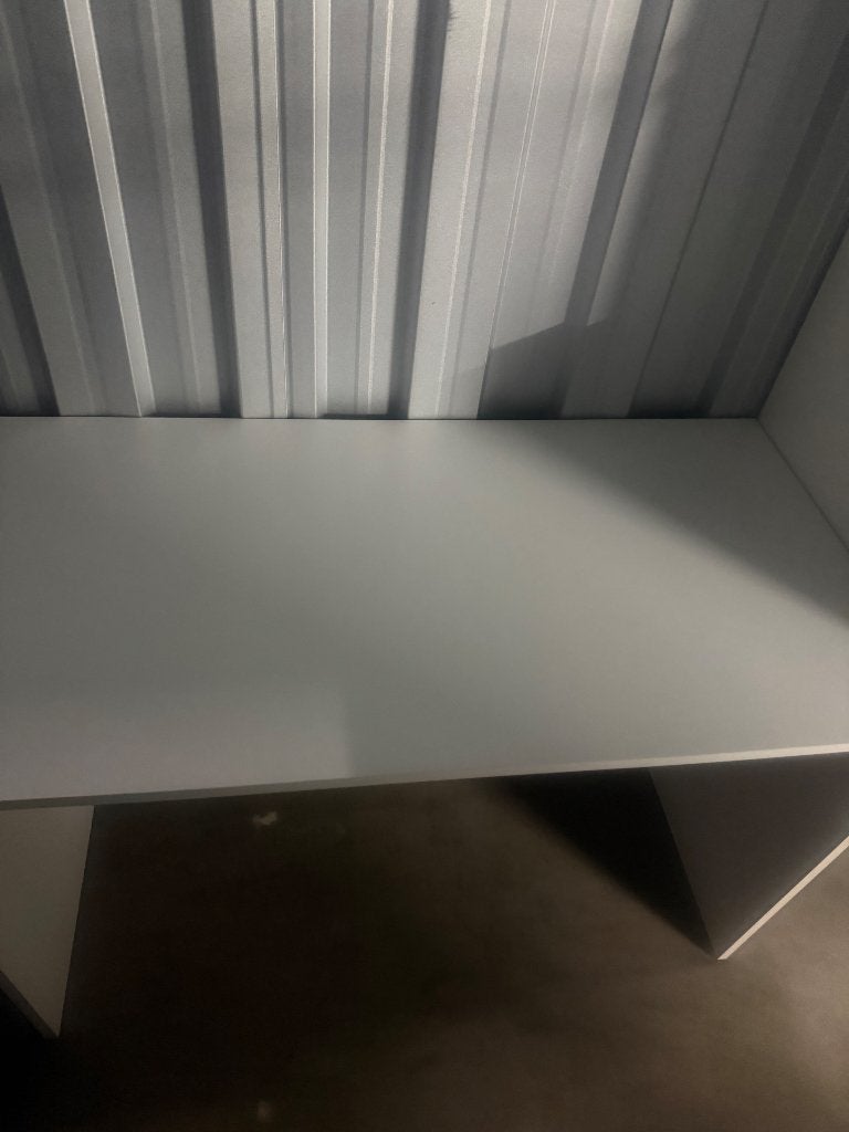 GRATIS OPHALEN! Bureautafel/ make up tafel, Ophalen, Gebruikt, 100 tot 150 cm, 25 tot 50 cm