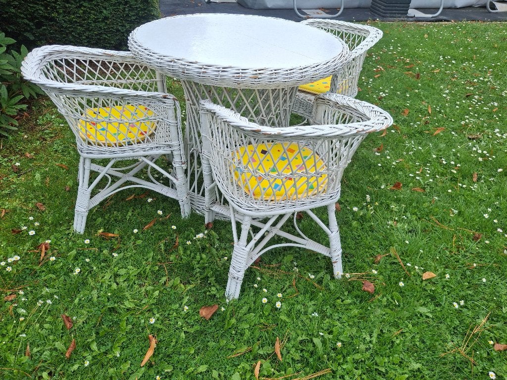 Tafeltje + stoeltjes voor kind, Ophalen, Gebruikt, Tafel(s) en Stoel(en)
