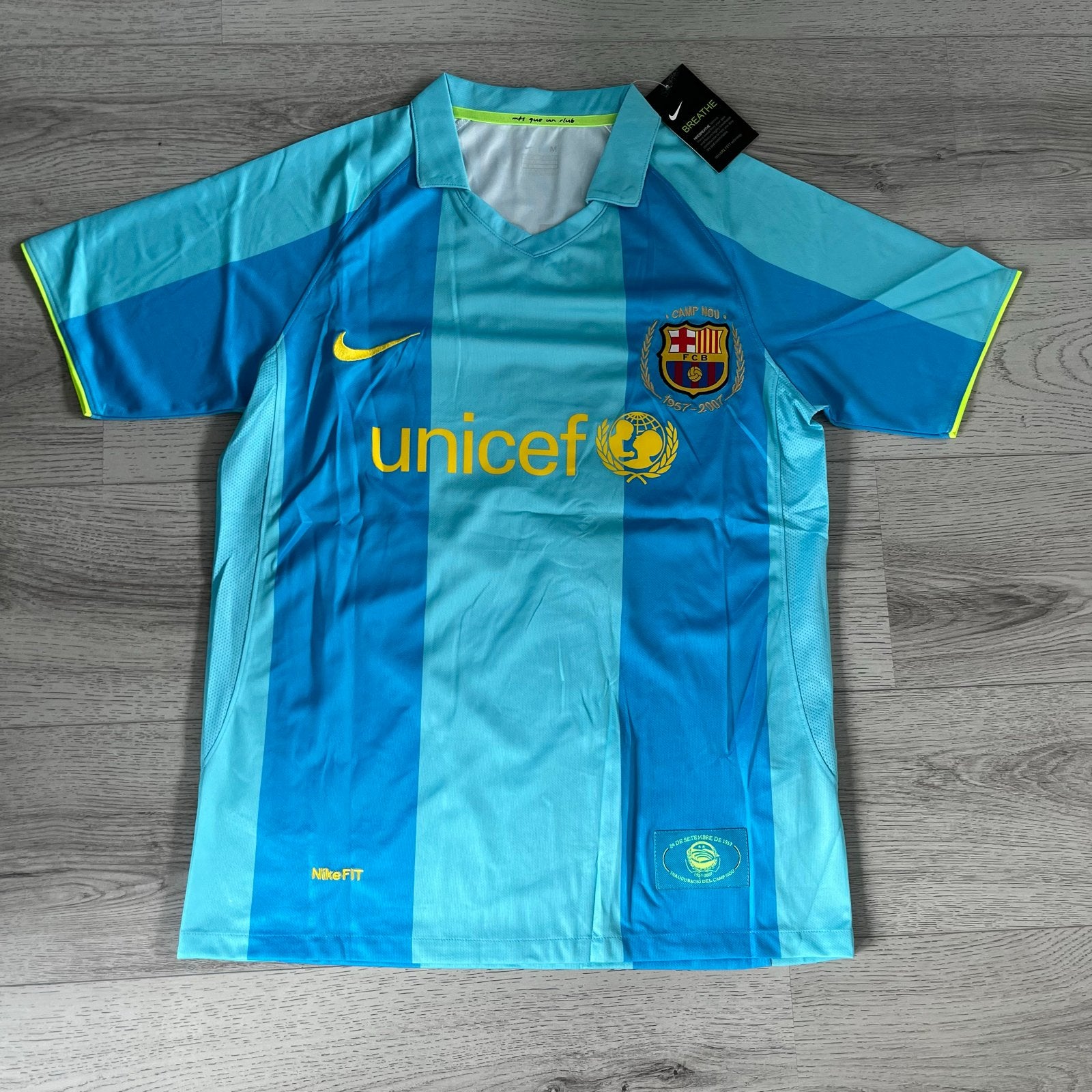 Retro Voetbalshirt Messi Barcelona Maat M - Nieuw, Maat M, Ophalen of Verzenden, Nieuw, Shirt