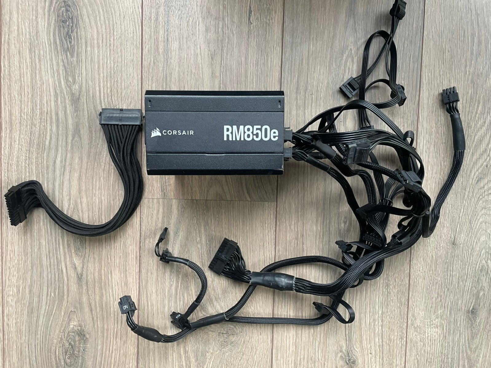 Corsair RM 850e, Computers en Software, Interne voedingen, Ophalen of Verzenden, Gebruikt