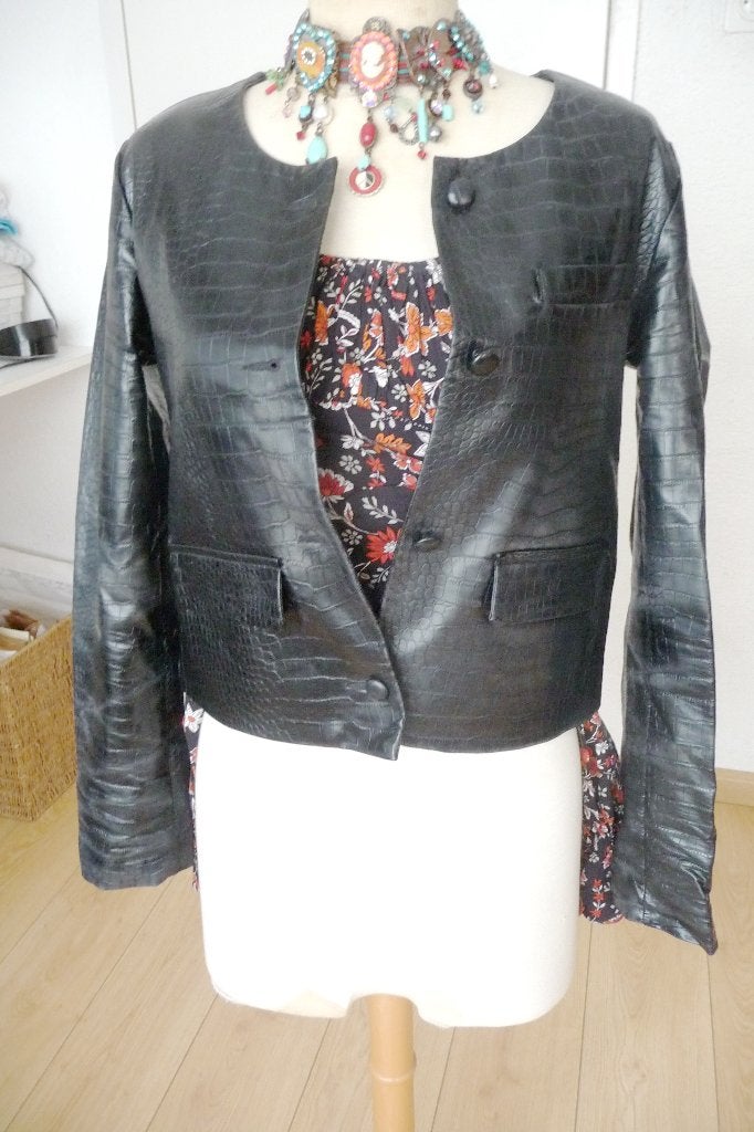 Mooi modieus imi leren jasje met imitatie slangenleer, Maat 38/40 (M), Zwart, Who What Wear, Ophalen of Verzenden
