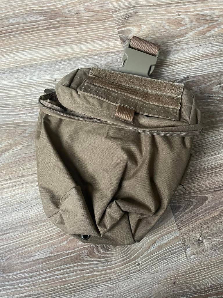 Drop pouch been coyote tan, Ophalen of Verzenden, Landmacht, Nederland, Kleding of Schoenen
