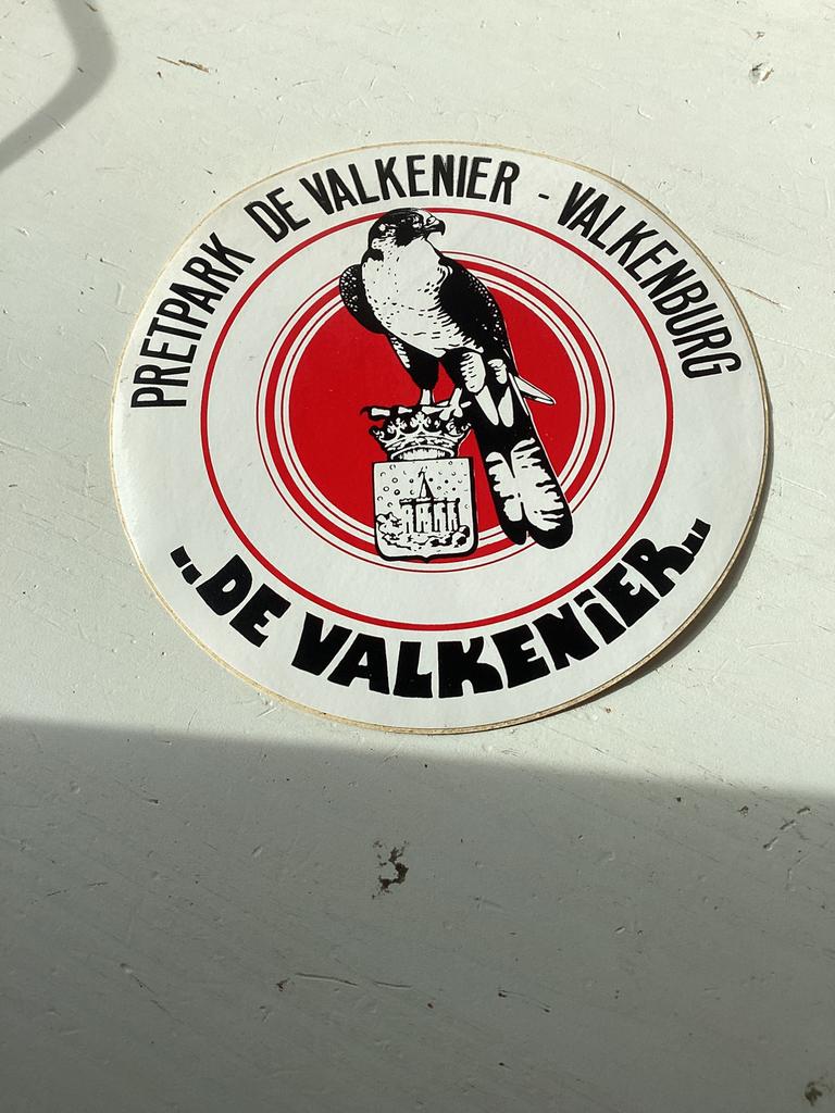 Sticker Pretpark De Valkenier Valkenburg, Verzamelen, Verzenden, Zo goed als nieuw