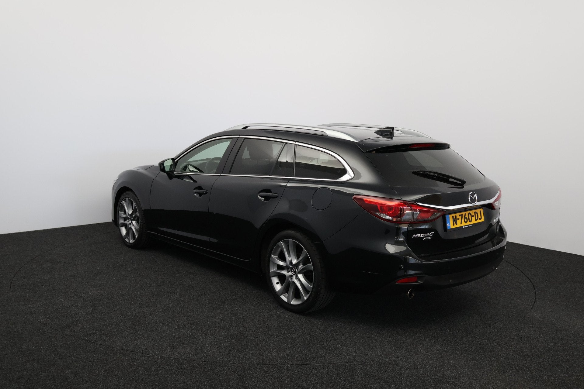 Mazda 6 Sportbreak 2.2D SkyActiv-D 175 GT-M /AUTOMAAT! /HUD!, 730 kg, Gebruikt, Euro 6, 4 cilinders
