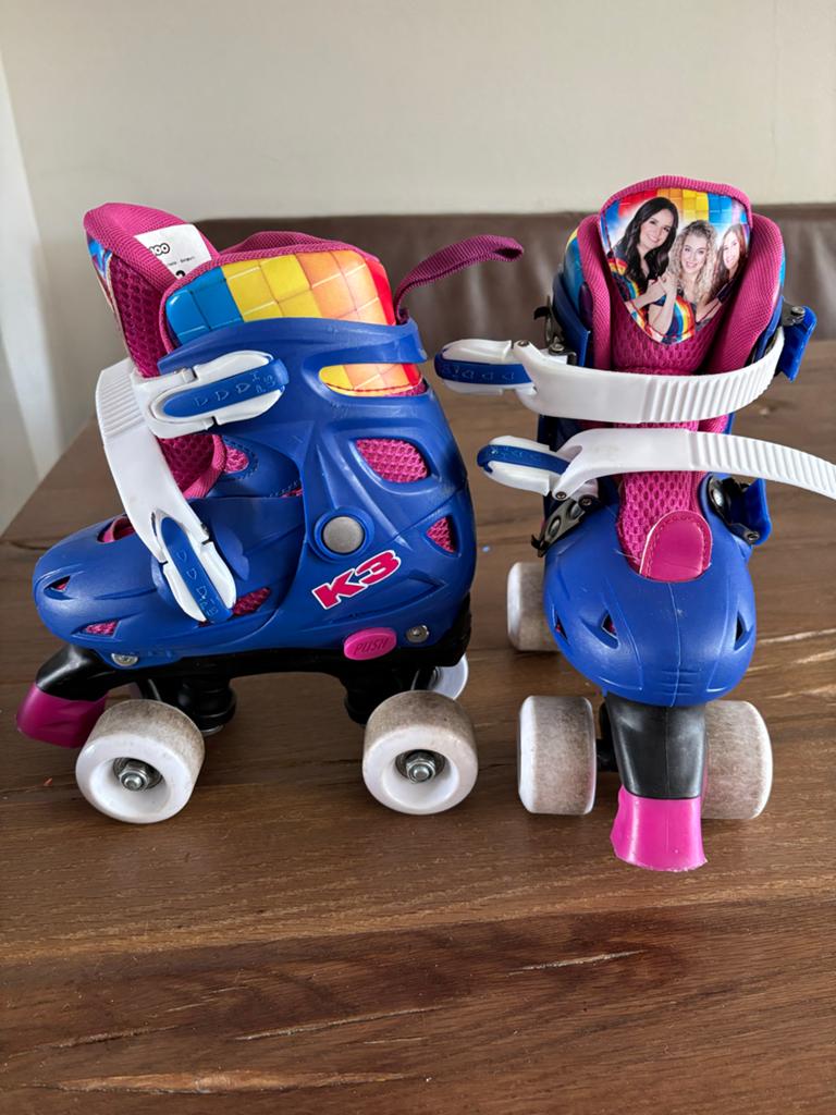 K3 Rolschaatsen, maat 30/33 (valt klein), Kinderen en Baby's, Speelgoed | Buiten | Rolschaatsen, Kinderen, Ophalen of Verzenden