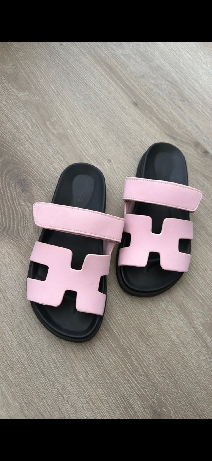 Hermes chypre sandalen, Ophalen, Sandalen of Muiltjes, Zo goed als nieuw, Roze
