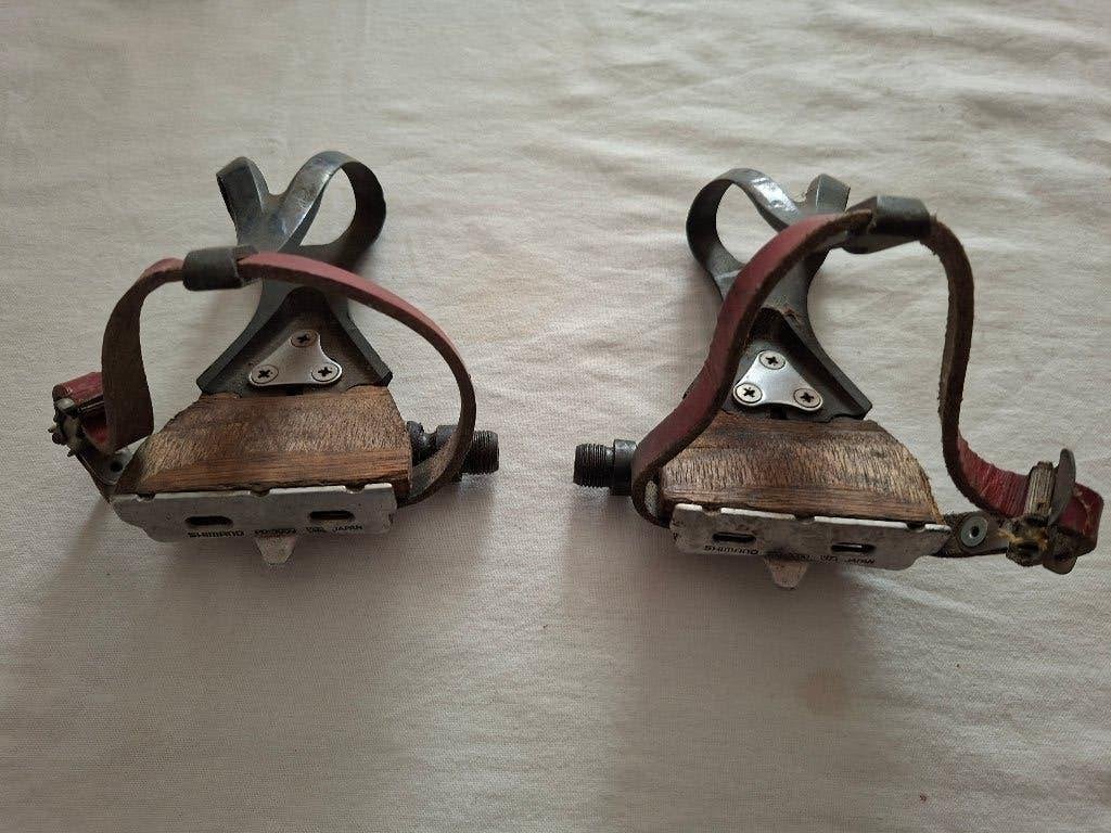 Toeclip pedalen met leren riempje, Fietsen en Brommers, Overige merken, Gebruikt, Overige materialen, Ophalen of Verzenden