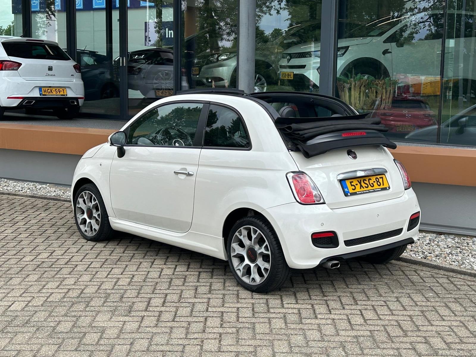 Fiat 500 C 0.9 TwinAir Turbo Cult CABRIOLET / HILL HOLD /, Parkeersensor, Gebruikt, Cabriolet, Leder en Stof