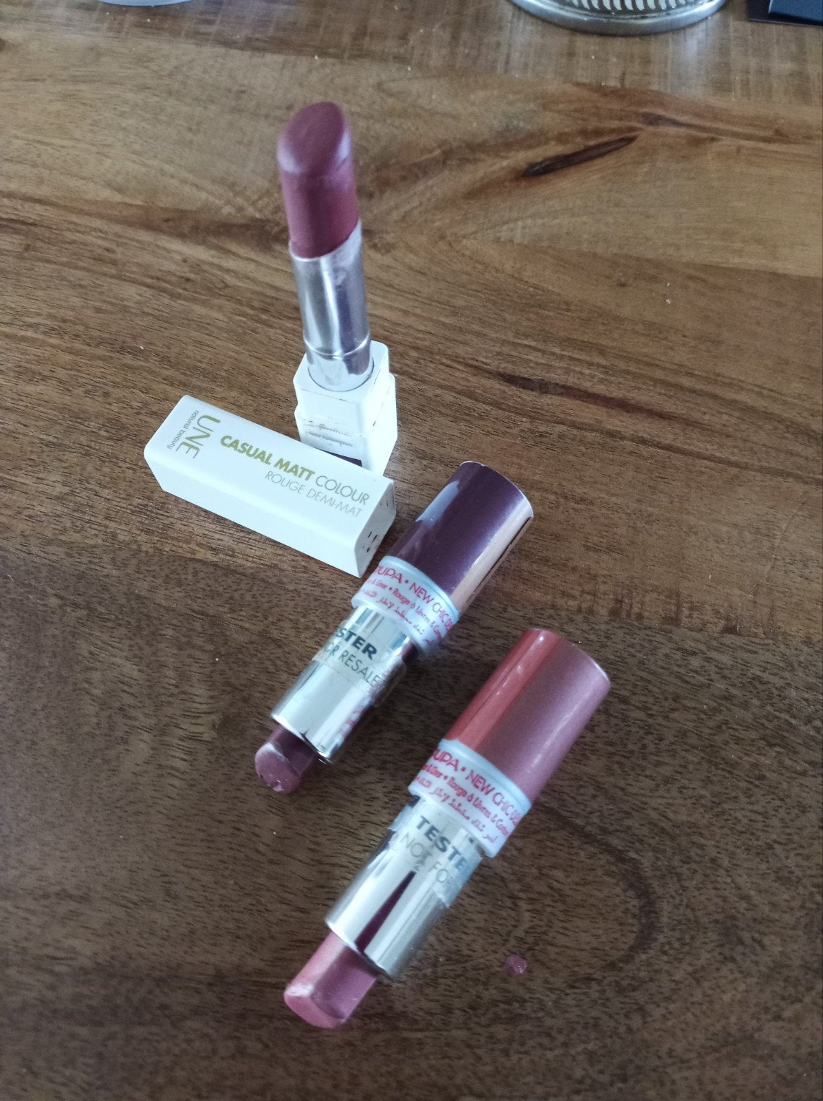 Gratis Pupa lipstick  testers en Une lipstick, Ophalen, Zo goed als nieuw, Make-up, Overige kleuren