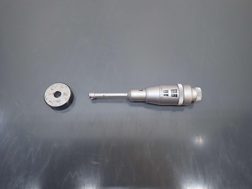 Tesa 3 punts binnenmicrometer 8-10mm / 0.002mm uitlezing, Niet ingevuld, Gebruikt, Afstand, Niet ingevuld
