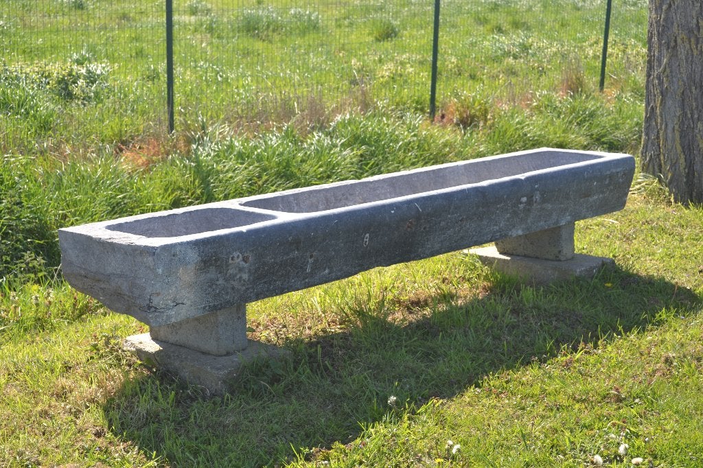 Antieke grote arduinen paardentrog, Ophalen, Steen, Gebruikt, Minder dan 30 cm