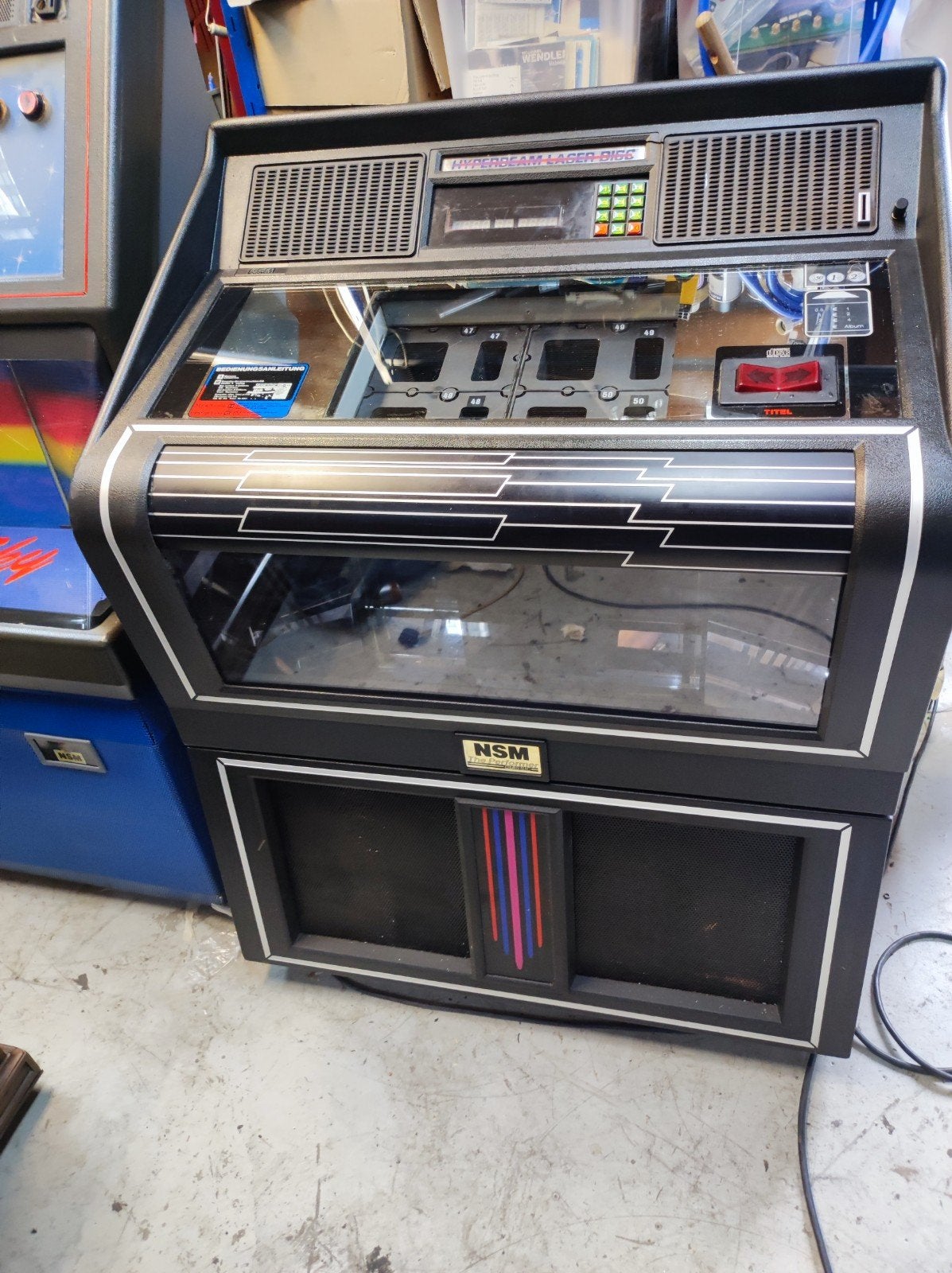 verschillende cd jukeboxen, Ophalen, Zo goed als nieuw, 1970 tot heden, Overige merken