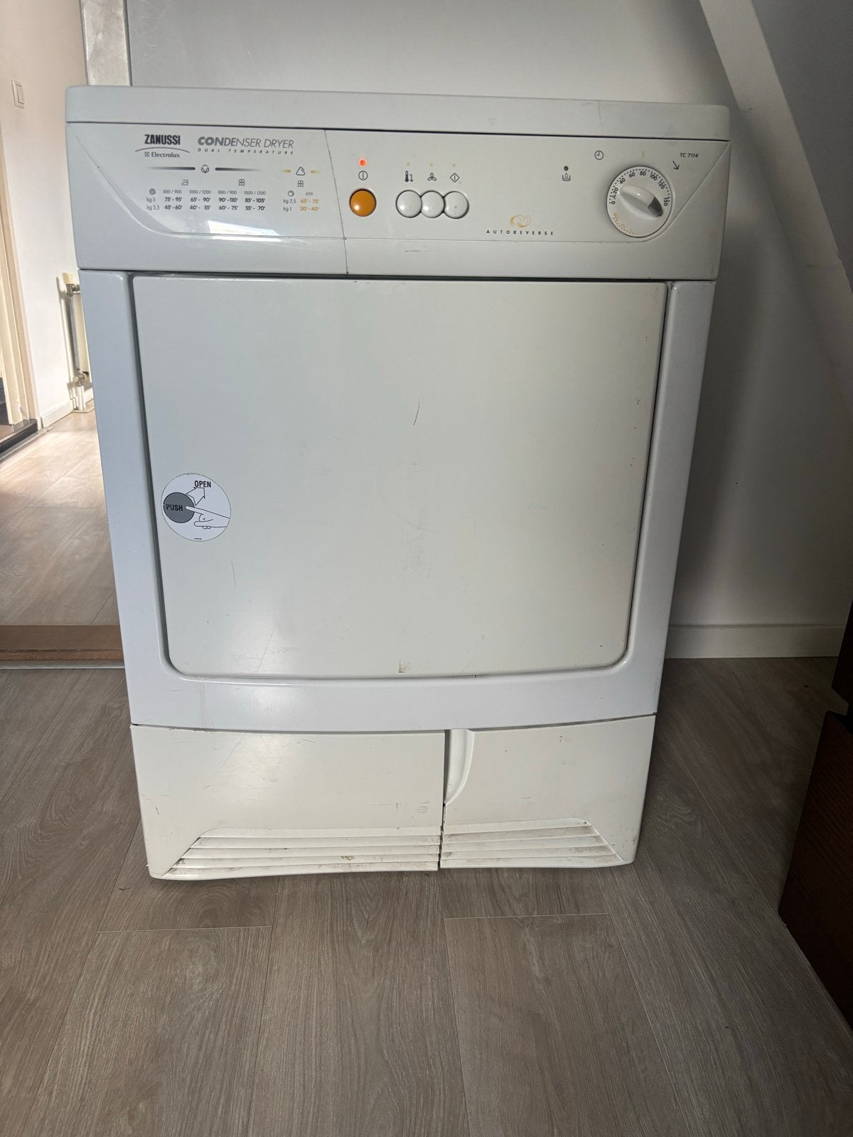Zanussi Condensdroger - Werkt perfect!, Ophalen, 6 tot 8 kg, Gebruikt, Voorlader