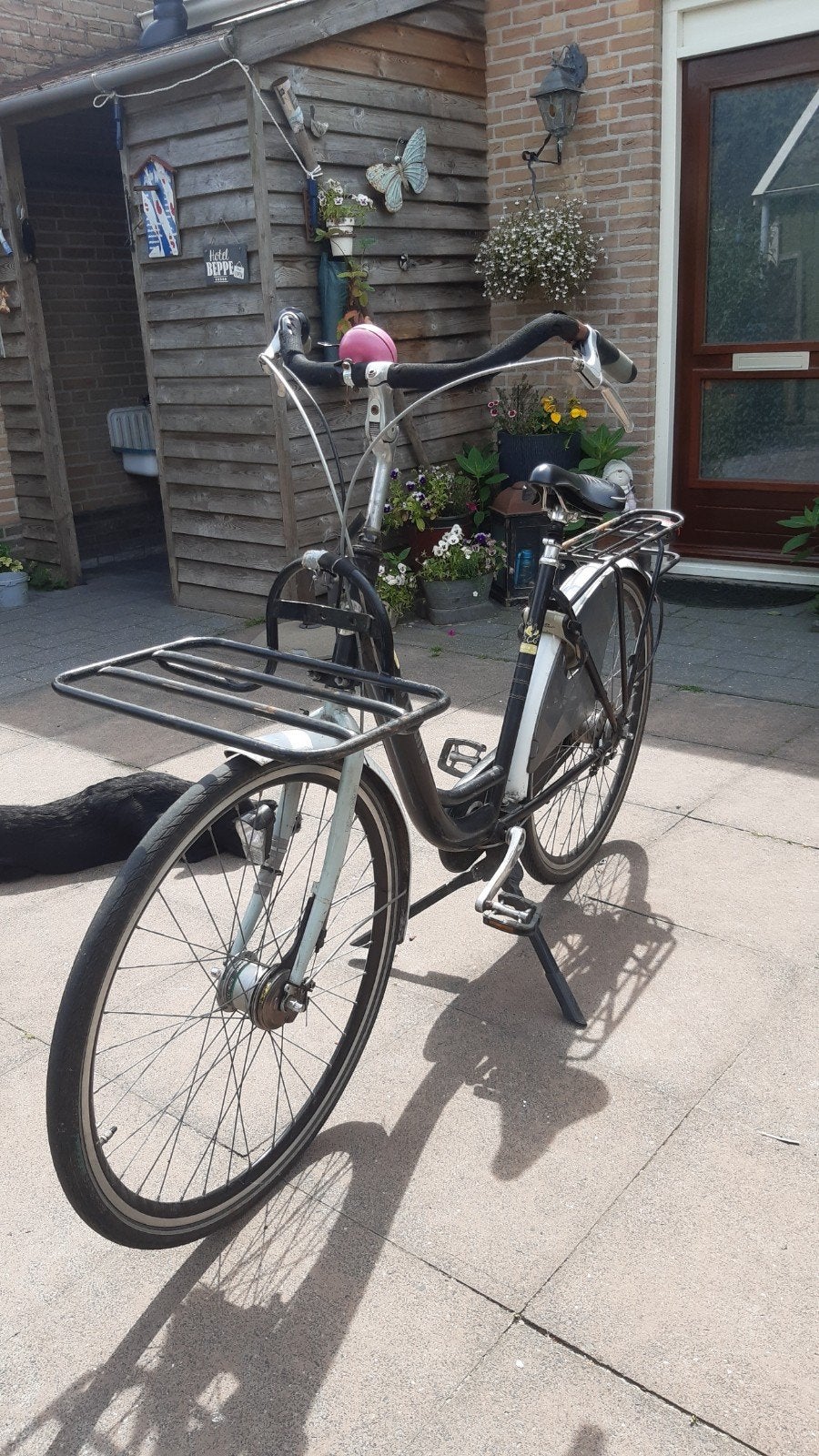 Cortina damesfiets met rek en dubbele standaard, Fietsen en Brommers, Fietsen | Dames | Moederfietsen, Gebruikt, Overige merken