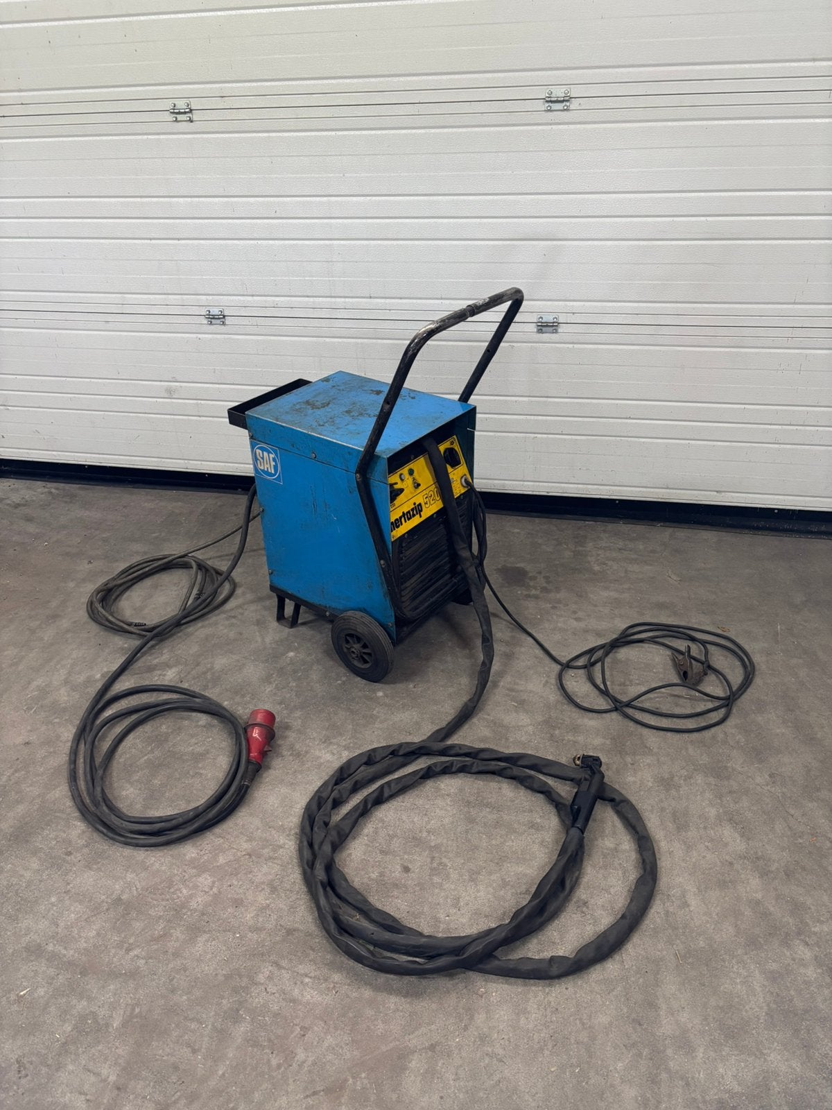 SAF nertazip 520 plasmasnijder, Doe-het-zelf en Verbouw, Gereedschap | Overige machines, Ophalen, Zo goed als nieuw
