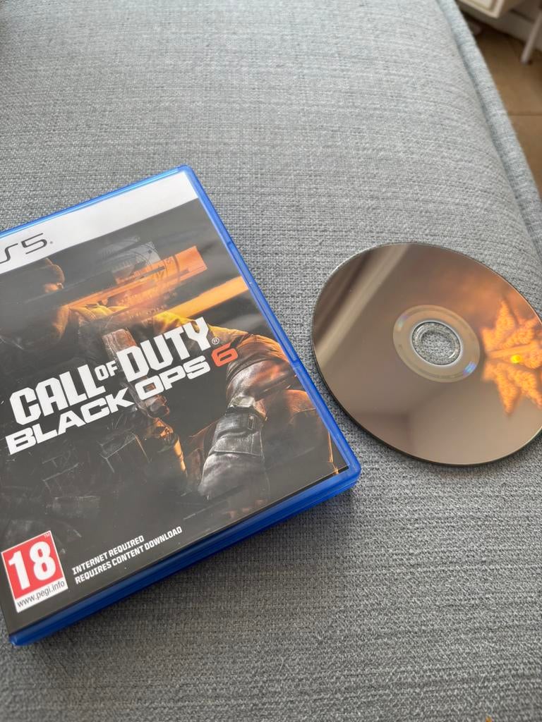 PS5 Black ops 6, Ophalen of Verzenden, Zo goed als nieuw