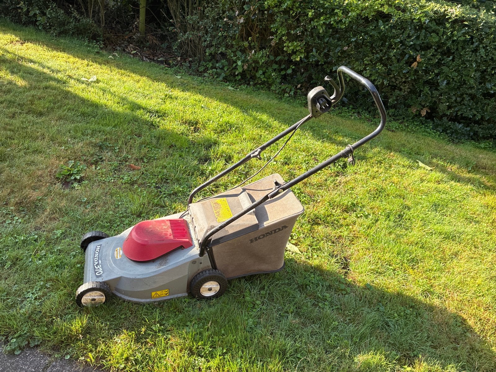 Honda HRD536 grasmaaier - Elektrisch, met opvangzak, Ophalen, Cirkelmaaier, Gebruikt, Elektrische grasmaaier